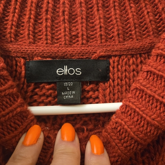 Rich red wool/alpaca cable knit sweater - Picture 6 of 6